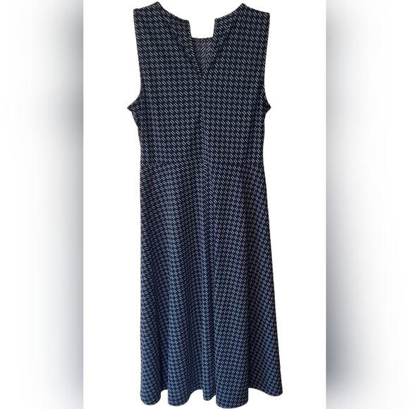 Ann Taylor NWT Geo Drapey Mid Flare Dress Size Sm - Picture 2 of 13